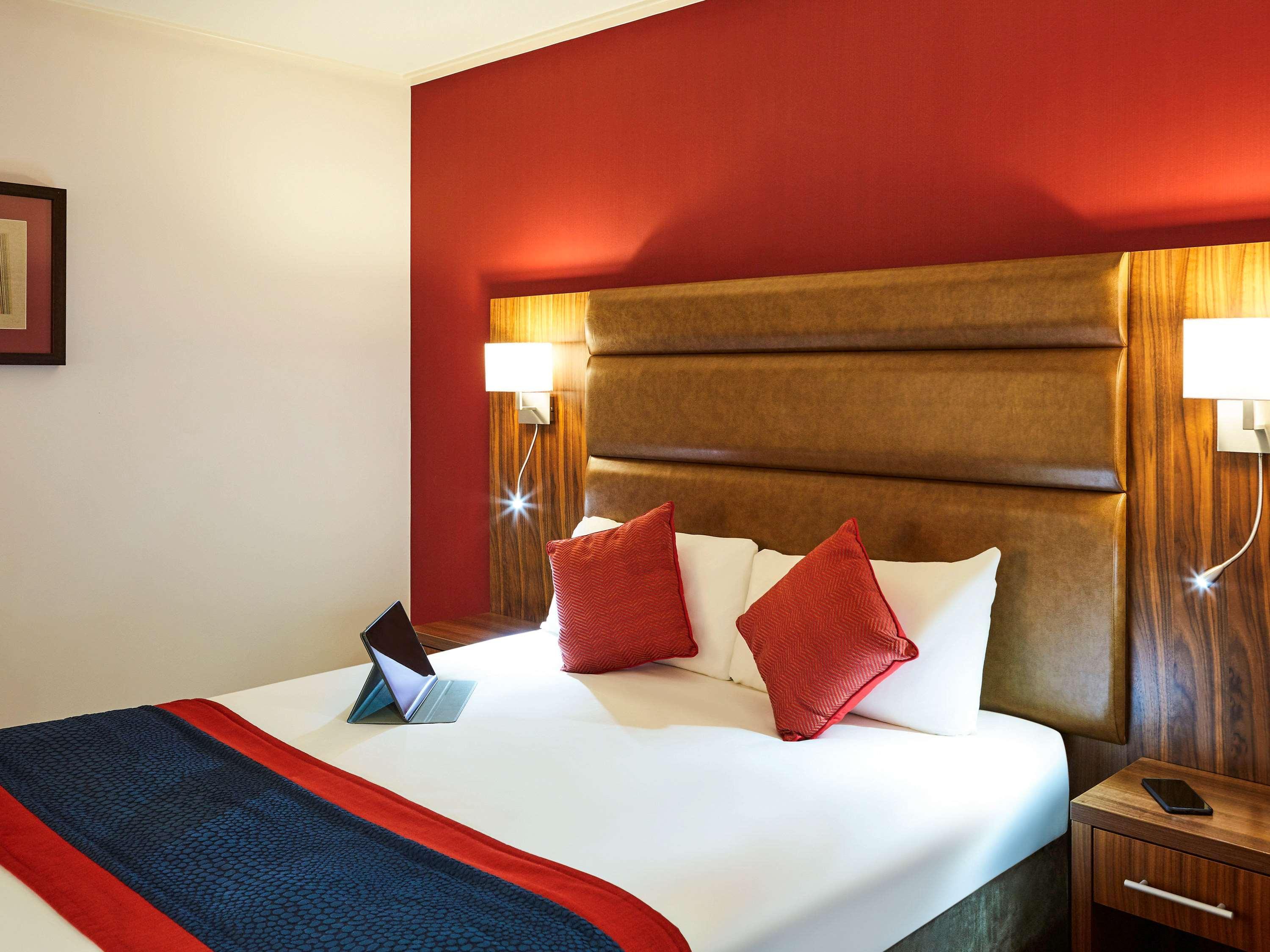 เมอร์เคียว นิวบิวรี เวสต์ เกรนจ์ โฮเต็ล Hotel ทัตแชม ภายนอก รูปภาพ