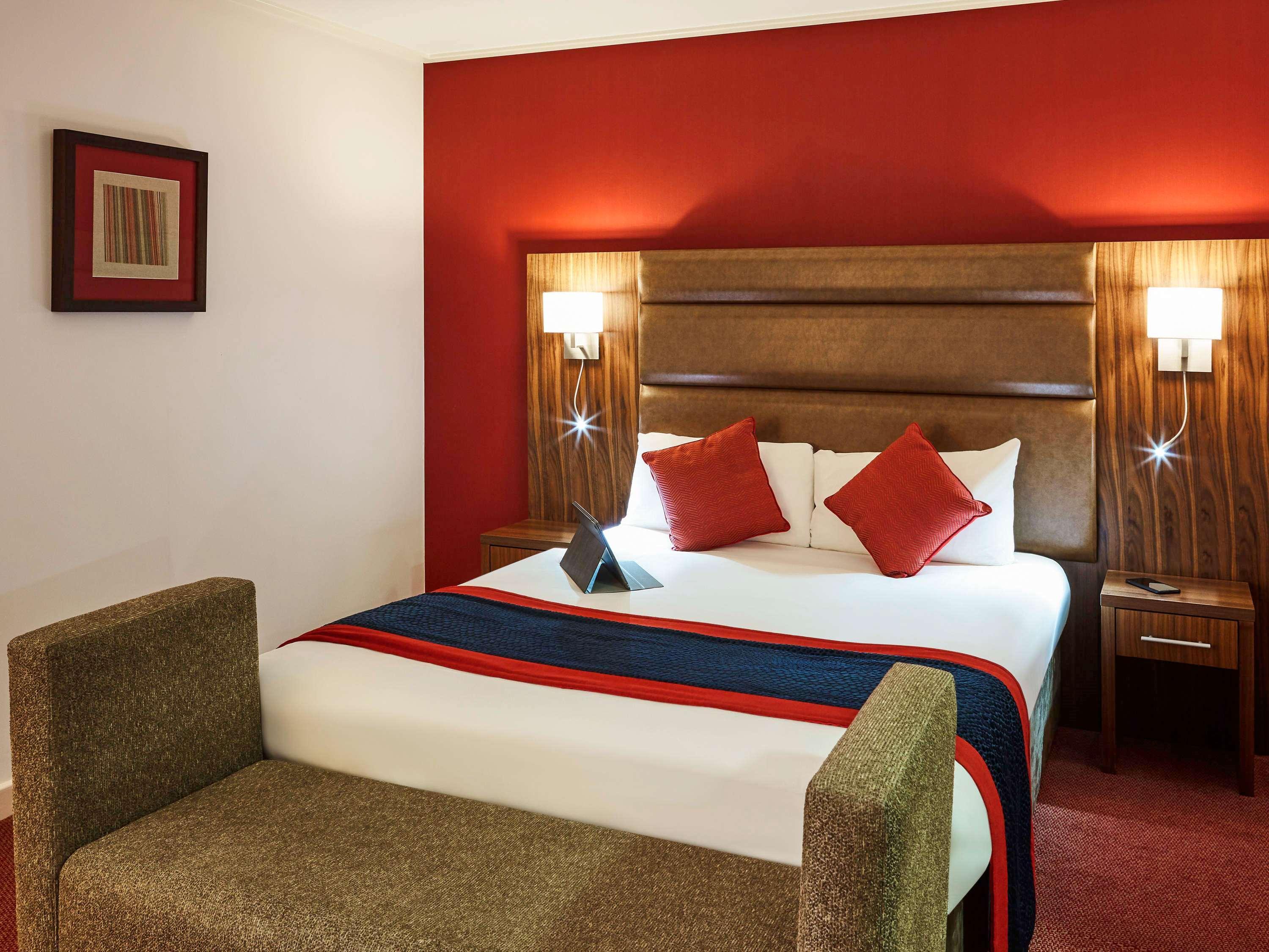 เมอร์เคียว นิวบิวรี เวสต์ เกรนจ์ โฮเต็ล Hotel ทัตแชม ภายนอก รูปภาพ