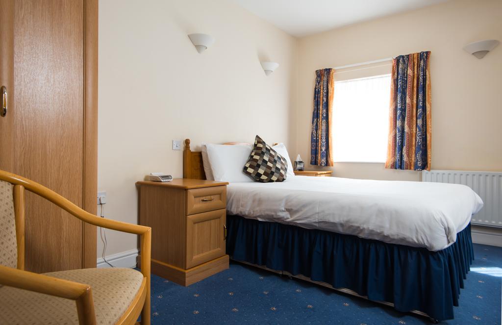 เมอร์เคียว นิวบิวรี เวสต์ เกรนจ์ โฮเต็ล Hotel ทัตแชม ภายนอก รูปภาพ