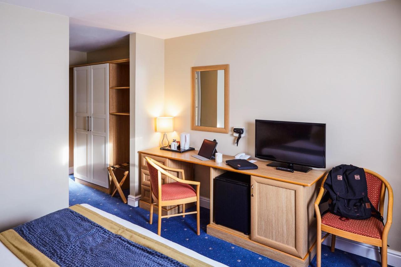 เมอร์เคียว นิวบิวรี เวสต์ เกรนจ์ โฮเต็ล Hotel ทัตแชม ภายนอก รูปภาพ