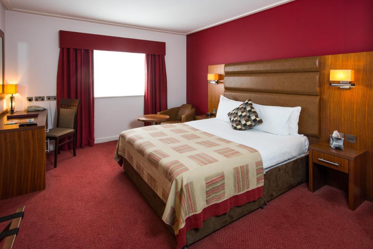 เมอร์เคียว นิวบิวรี เวสต์ เกรนจ์ โฮเต็ล Hotel ทัตแชม ภายนอก รูปภาพ